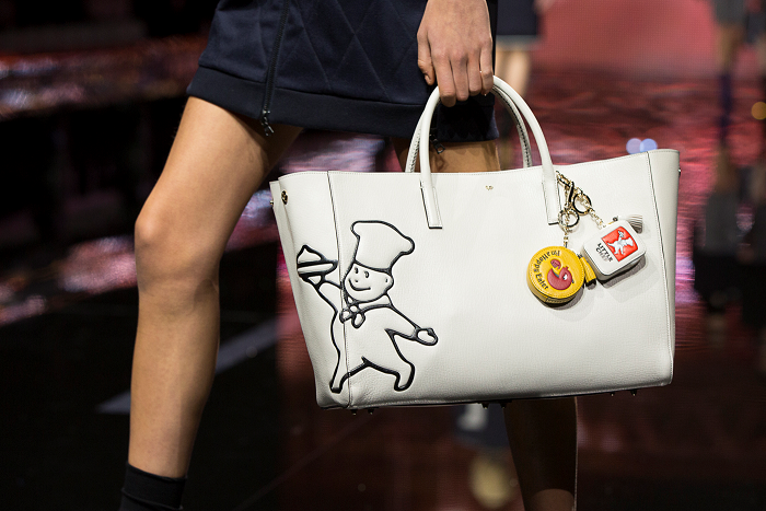 Kee Hua Chee Live!: ANYA HINDMARCH AUTUMN WINTER 2015 COLLECTION 